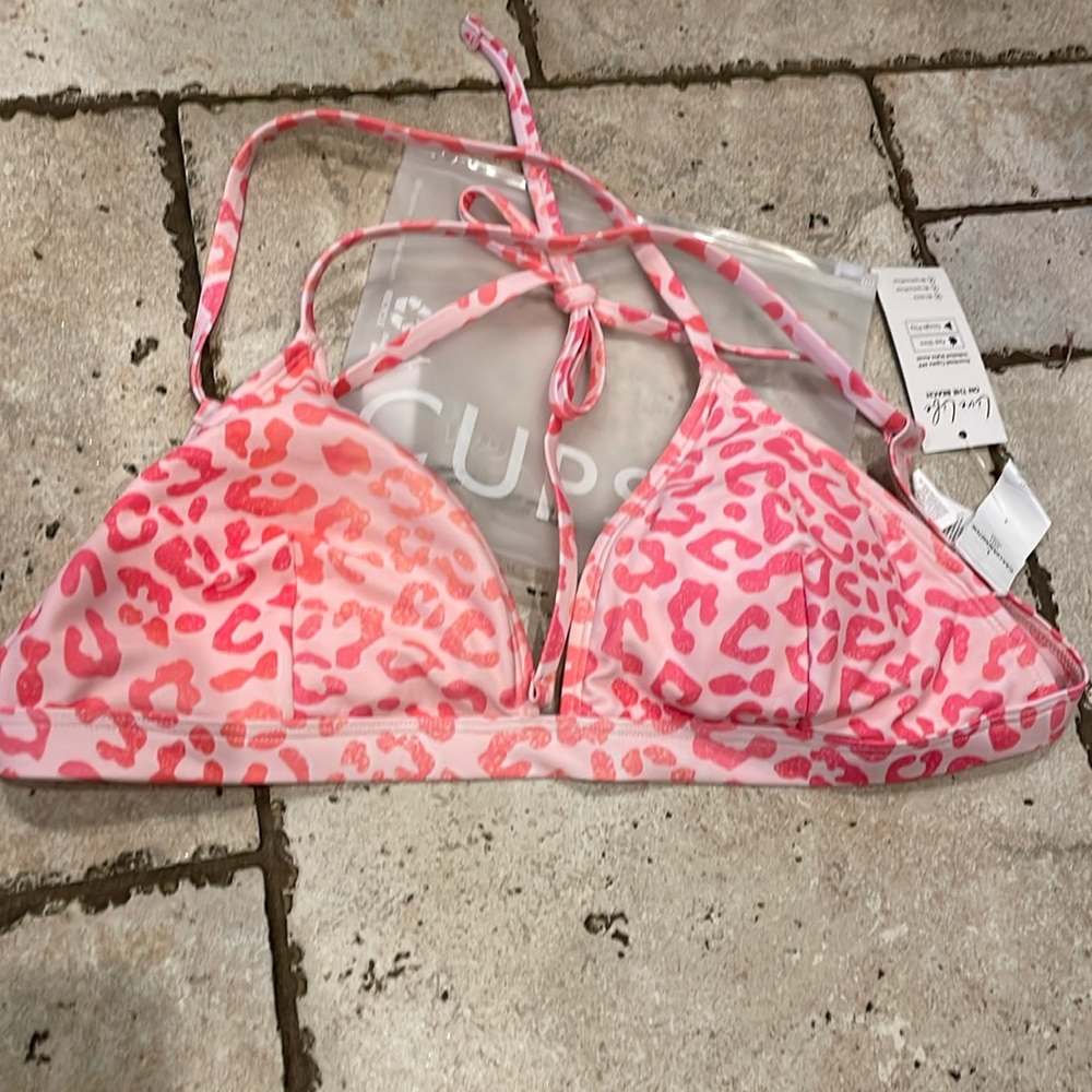 Cupshe Pink Leopard Bikini Top